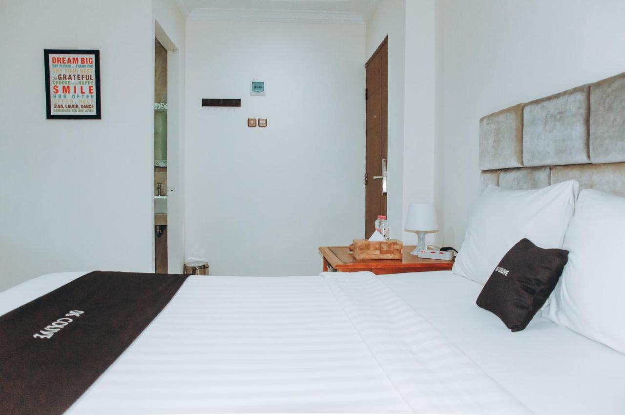 Ds Colive Marina Airport Otel Semarang Dış mekan fotoğraf